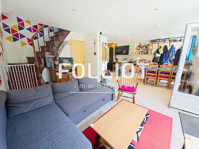 Maison - 74 m² - 6 pièces