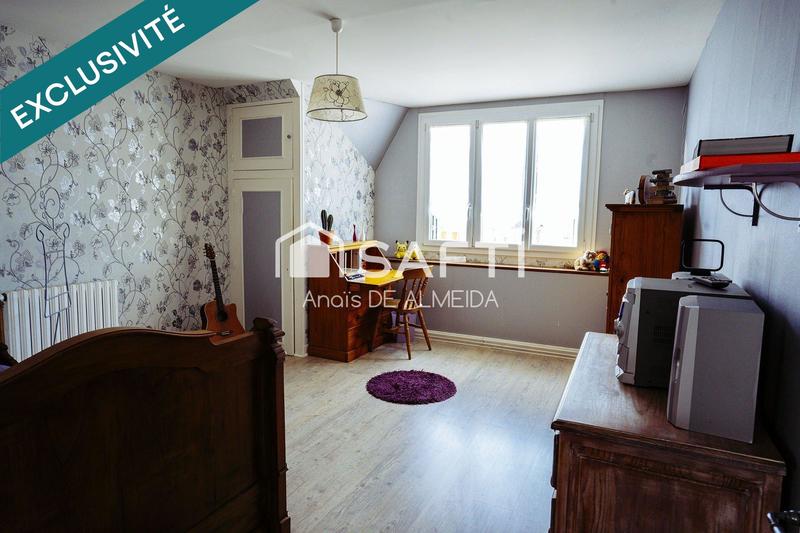 Maison - 219 m² - 9 pièces