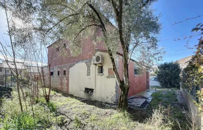 Villa - 110 m² - 4 pièces