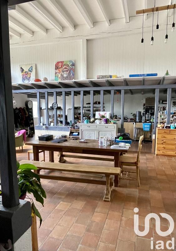 Maison - 355 m² - 12 pièces