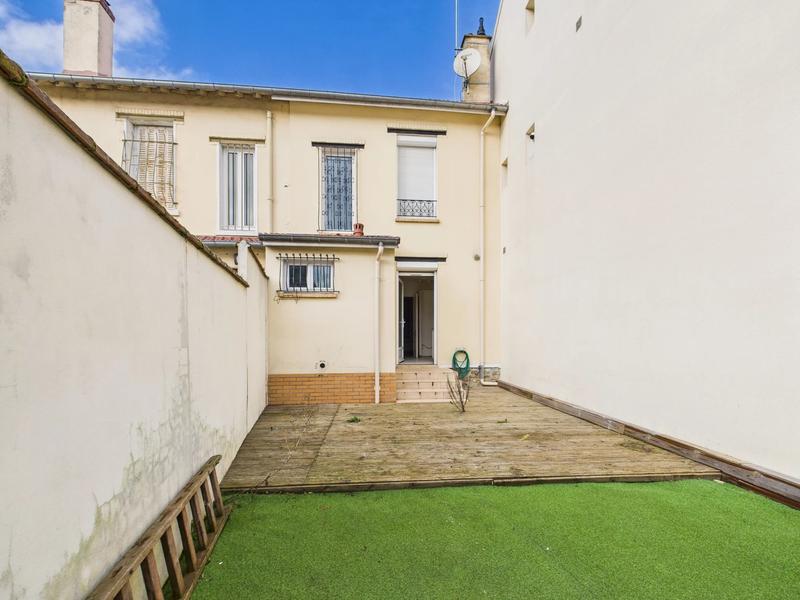 Maison - 88 m² - 5 pièces