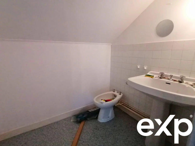 Maison traditionnelle - 110 m² - 4 pièces