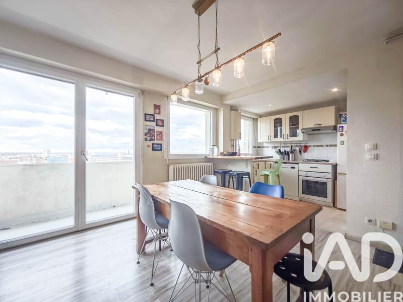 Appartement - 72 m² - 4 pièces