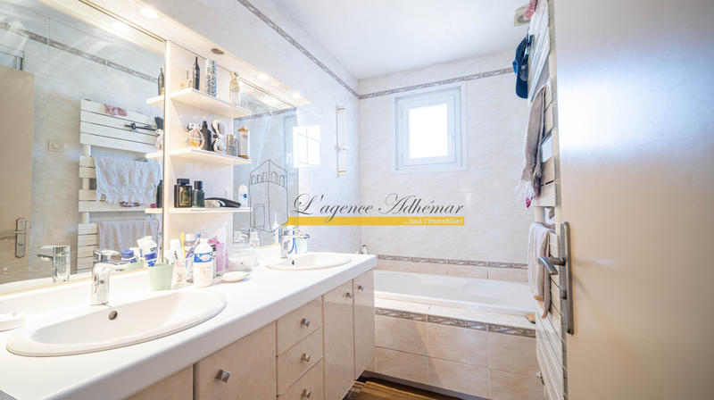 Maison - 112 m² - 4 pièces