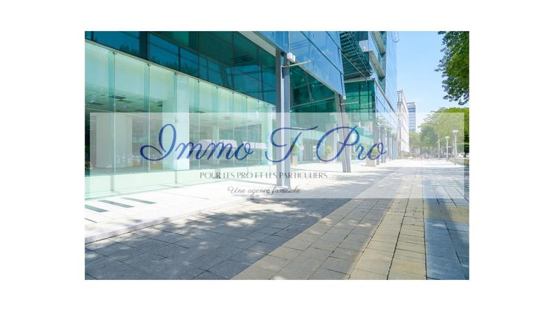 Local commercial - 293 m²