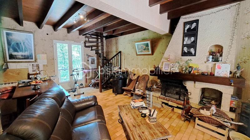 Maison traditionnelle - 108 m² - 5 pièces