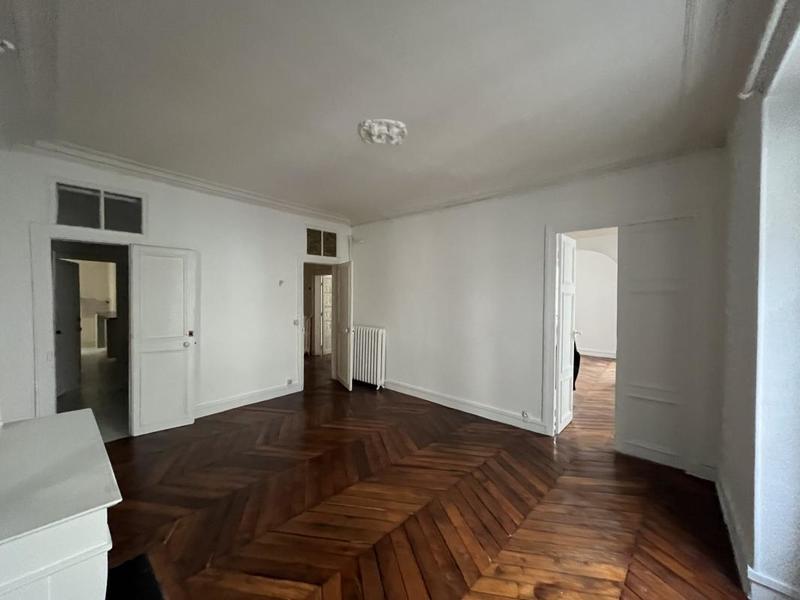 Appartement - 100 m² - 4 pièces