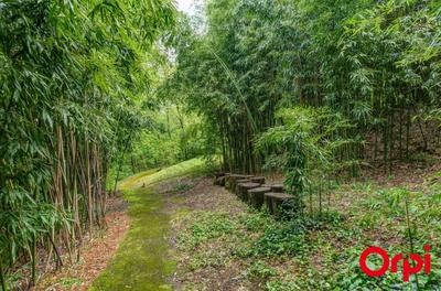 Appartement - 108 m² - 5 pièces