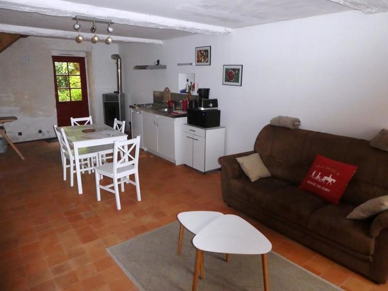 Maison en pierre - 75 m² - 3 pièces