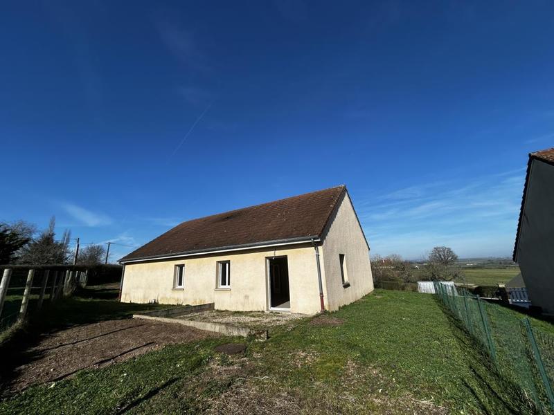 Maison - 100 m² - 4 pièces