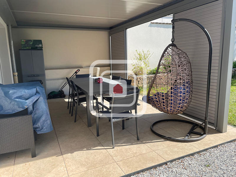 Maison - 90 m² - 4 pièces