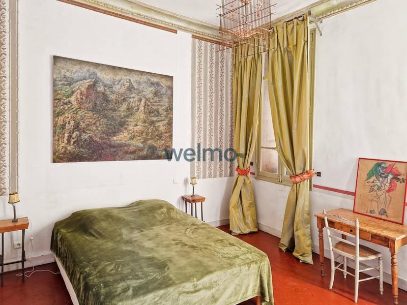 Demeure - 400 m² - 12 pièces