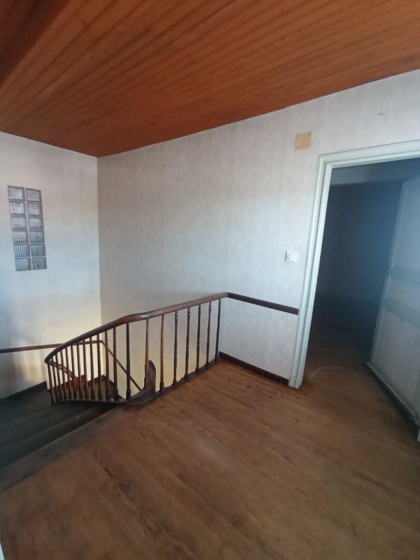 Maison - 121 m² - 5 pièces
