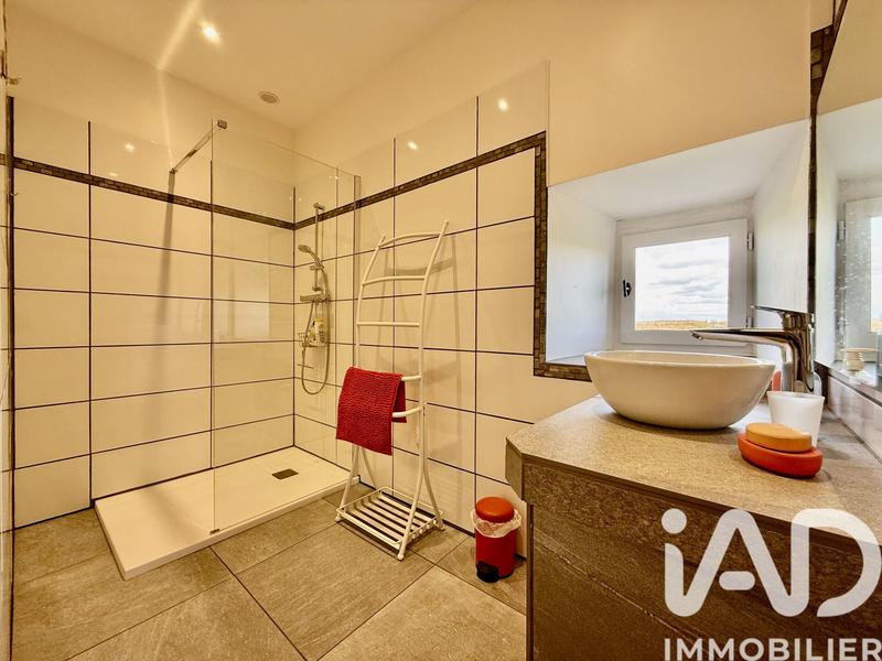 Maison de campagne - 250 m² - 8 pièces