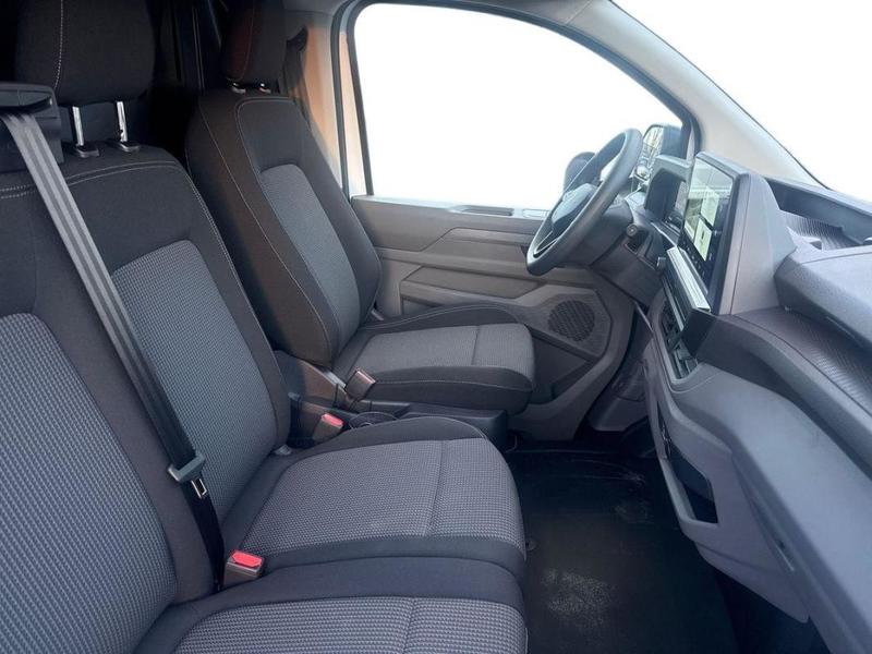 Volkswagen Transporter E Van (64kwh/210kw) L1