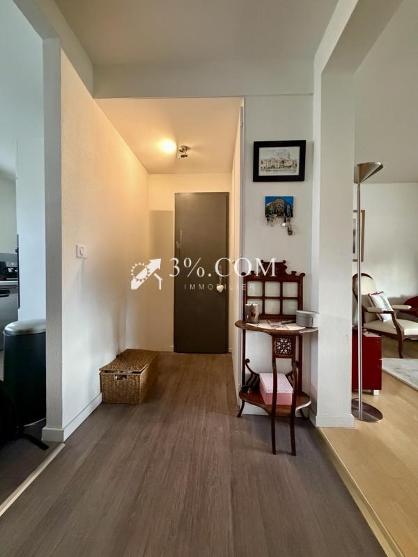 Appartement - 90 m² - 4 pièces