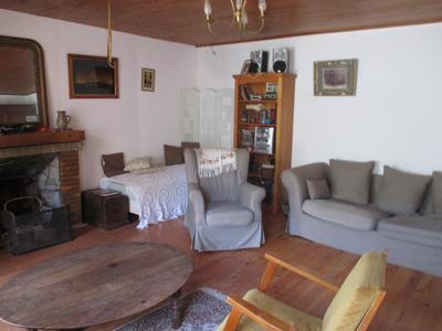 Maison - 160 m² - 8 pièces