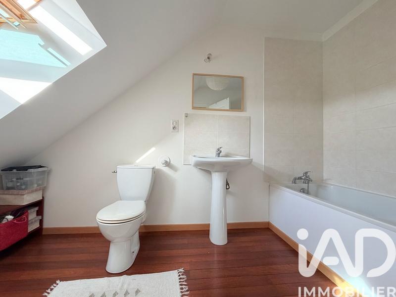 Maison - 80 m² - 5 pièces