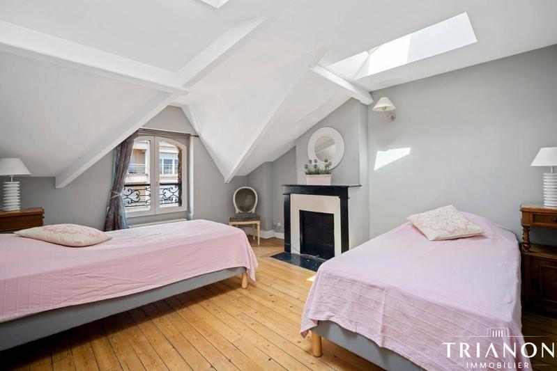 Maison - 99 m² - 6 pièces