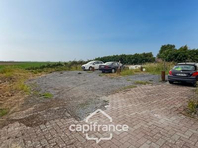 Maison - 300 m² - 12 pièces