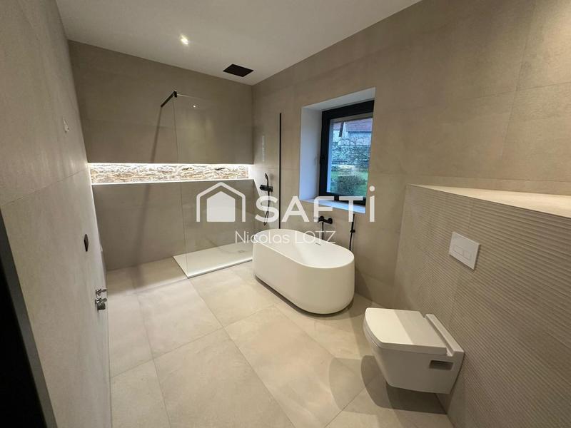 Maison - 187 m² - 6 pièces