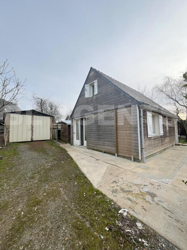 Maison - 172 m² - 9 pièces