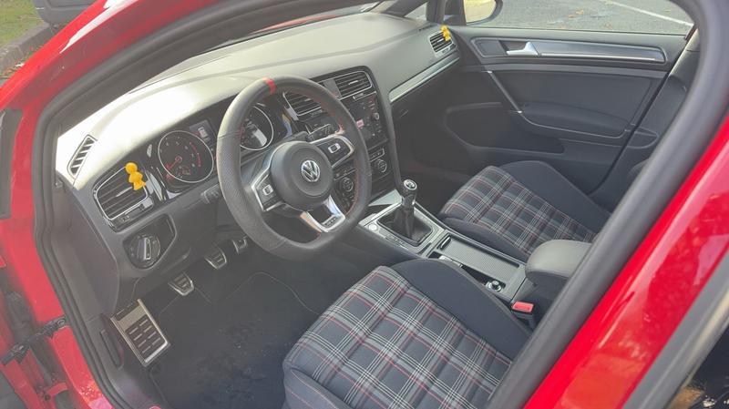 Volkswagen Golf 2.0 Tfsi 230 Gti