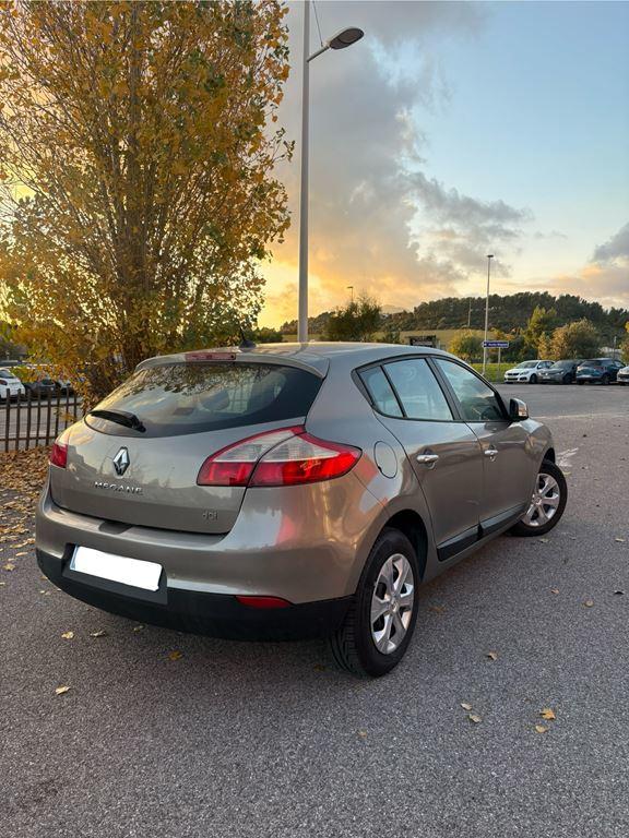 Renault Mégane 3 1.5dci 85 Distri Neuve/Revision Ok