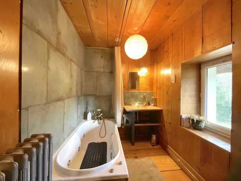 Corps de ferme - 168 m² - 6 pièces