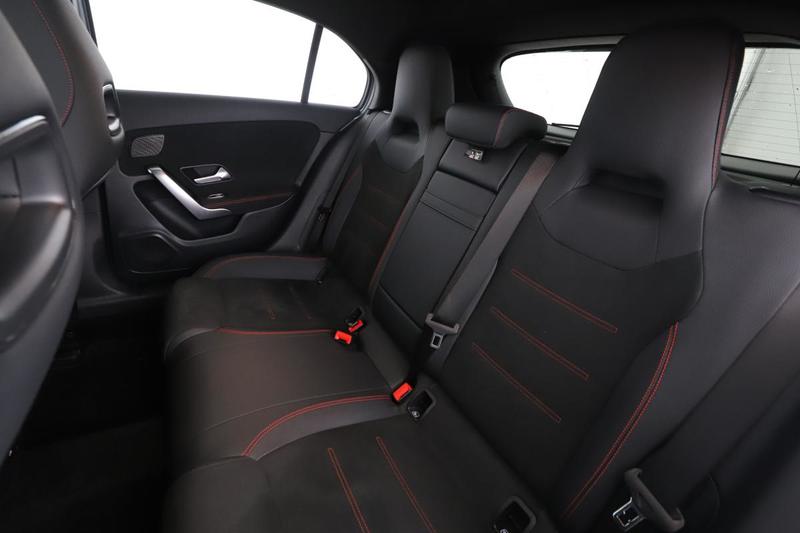 Mercedes Classe a 180 Amg Line 7g-Dct 136 ch