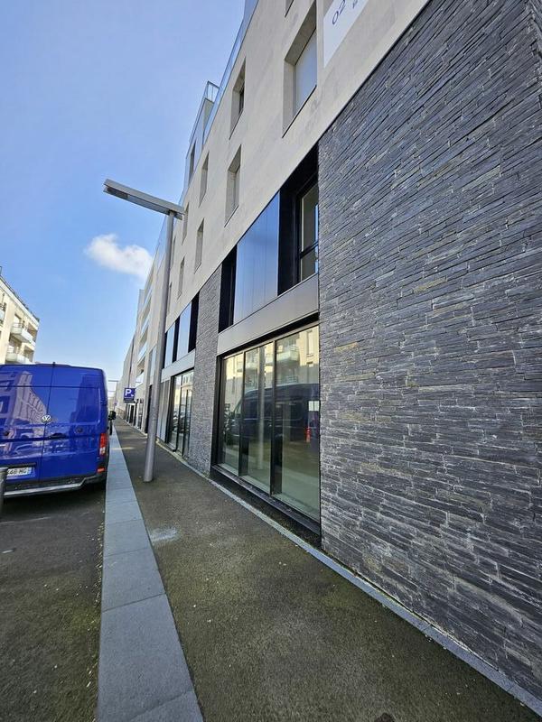 Local commercial - 513 m²