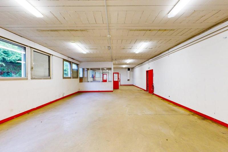 Immeuble - 2 747 m²