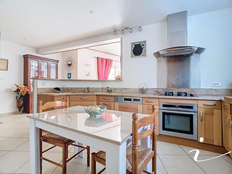 Villa - 154 m² - 5 pièces