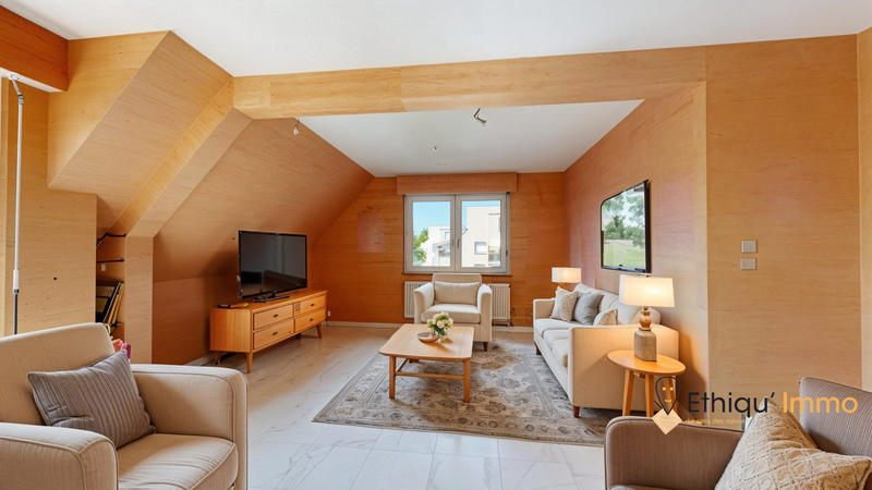 Appartement - 116 m² - 4 pièces