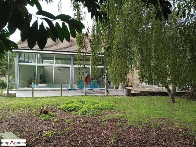 Longère - 322 m² - 9 pièces