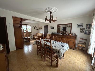 Maison - 70 m² - 4 pièces