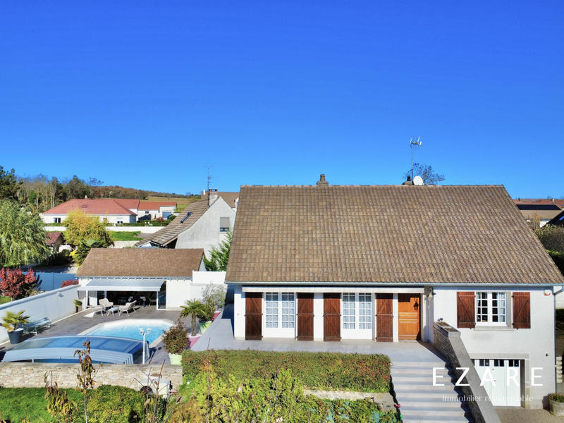 Maison - 180 m² - 6 pièces