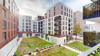 Appartement - 99 m² - 4 pièces