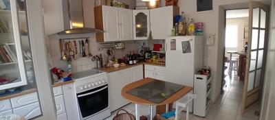 Maison traditionnelle - 227 m² - 7 pièces