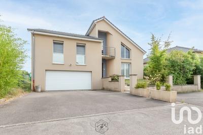 Maison - 152 m² - 6 pièces