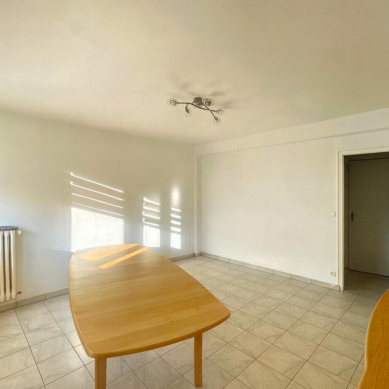 Appartement - 60 m² - 3 pièces