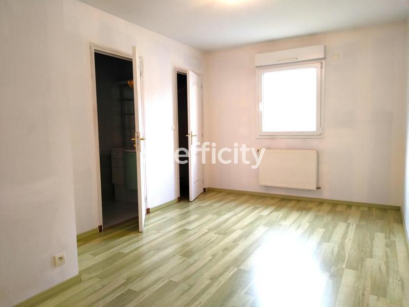 Appartement - 155 m² - 6 pièces