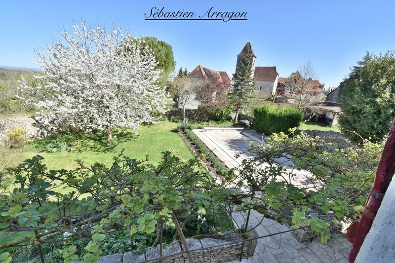 Maison en pierre - 190 m² - 8 pièces