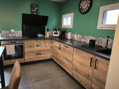 Demeure - 130 m² - 6 pièces