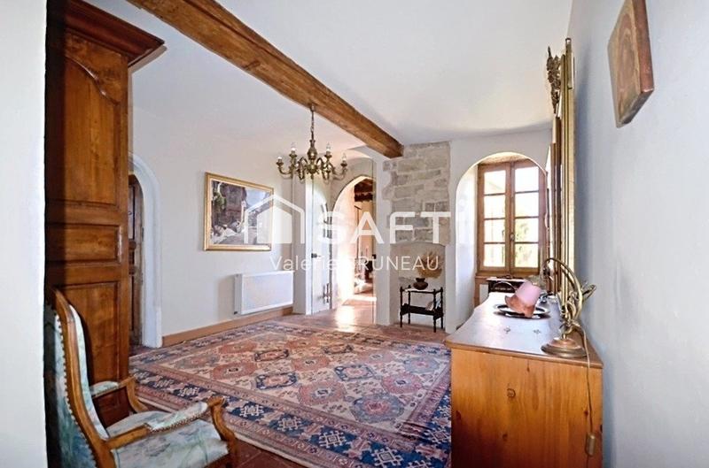Château - 730 m² - 20 pièces