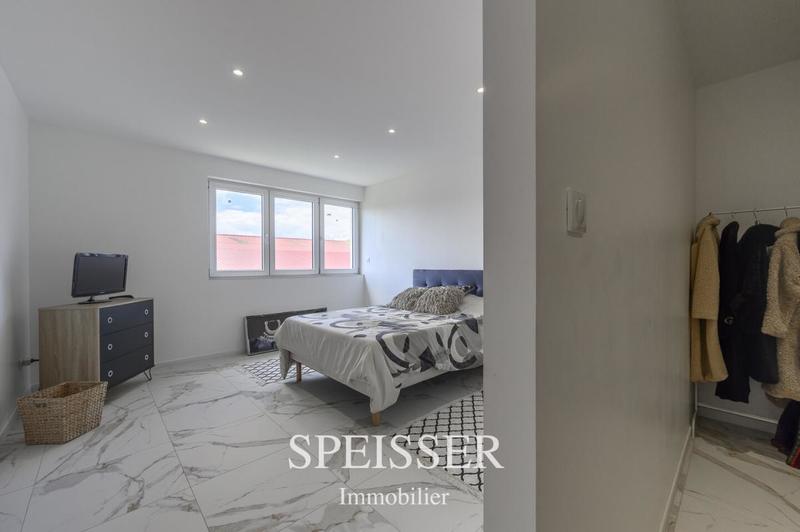 Villa - 230 m² - 7 pièces