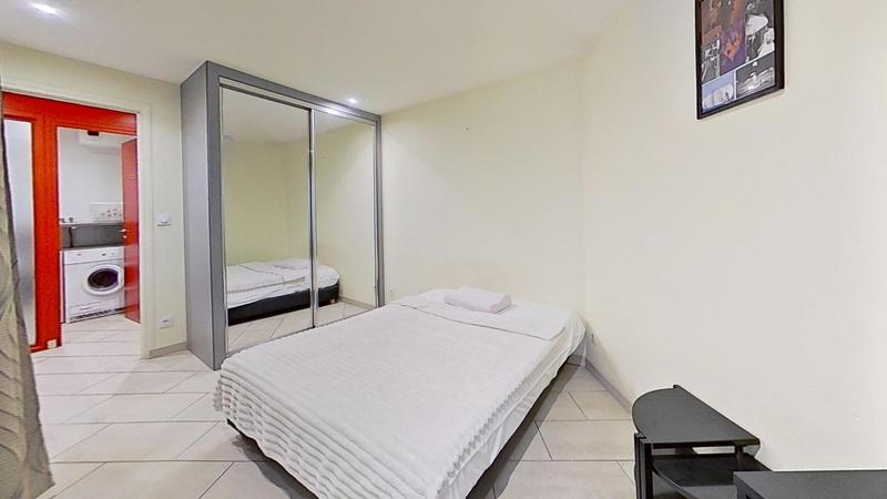 Appartement - 124 m² - 6 pièces