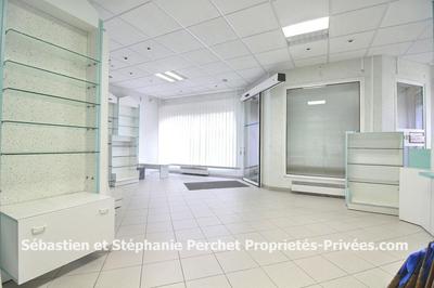 Maison - 213 m² - 8 pièces