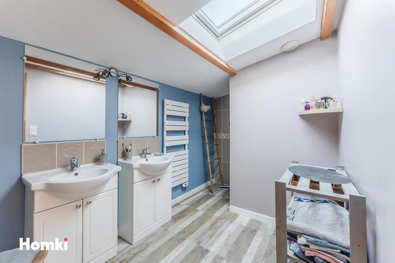 Maison - 192 m² - 6 pièces