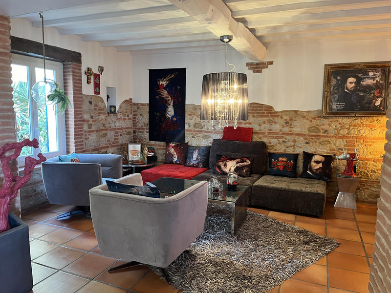 Mas - 315 m² - 5 pièces